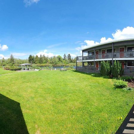 Campbell River Lodge by Riverside Eksteriør billede